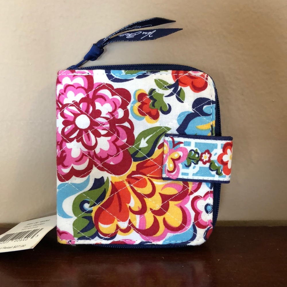 Vera Bradley mini zip wallet